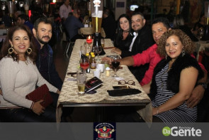 Confiram as fotos do "Dia dos Namorados" na Cantina Mato Grosso