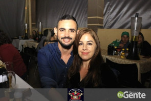 Confiram as fotos do "Dia dos Namorados" na Cantina Mato Grosso