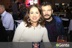 Confiram as fotos do "Dia dos Namorados" na Cantina Mato Grosso