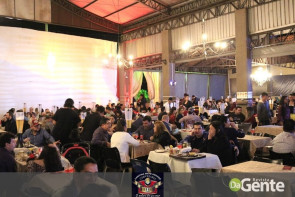 Confiram as fotos do "Dia dos Namorados" na Cantina Mato Grosso