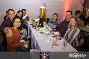 Confiram as fotos do "Dia dos Namorados" na Cantina Mato Grosso