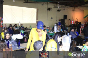 Confiram as fotos da feijoada da copa na  Cantina Mato Grosso