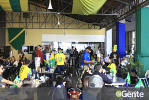 Confiram as fotos da feijoada da copa na  Cantina Mato Grosso