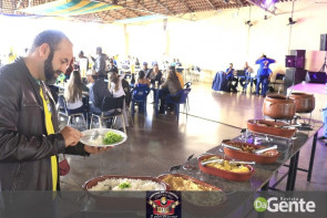 Confiram as fotos da feijoada da copa na  Cantina Mato Grosso