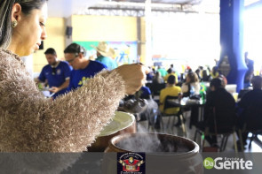 Confiram as fotos da feijoada da copa na  Cantina Mato Grosso