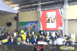 Confiram as fotos da feijoada da copa na  Cantina Mato Grosso