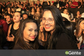 Confiram as fotos do show do funkeiro Jerry Smith em Dourados