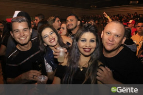 Confiram as fotos do show do funkeiro Jerry Smith em Dourados