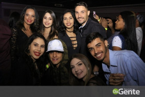 Confiram as fotos do show do funkeiro Jerry Smith em Dourados