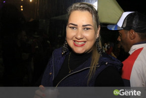 Confiram as fotos do show do funkeiro Jerry Smith em Dourados