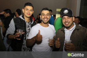 Confiram as fotos do show do funkeiro Jerry Smith em Dourados