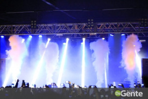 Confiram as fotos do show do funkeiro Jerry Smith em Dourados