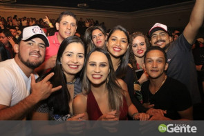 Confiram as fotos do show do funkeiro Jerry Smith em Dourados