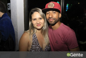 Confiram as fotos do show do funkeiro Jerry Smith em Dourados