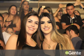 Confiram as fotos do show do funkeiro Jerry Smith em Dourados