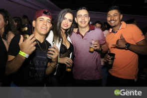 Confiram as fotos do show do funkeiro Jerry Smith em Dourados