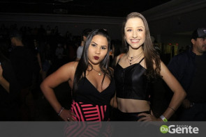 Confiram as fotos do show do funkeiro Jerry Smith em Dourados