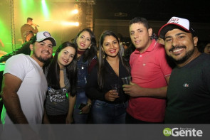 Confiram as fotos do show do funkeiro Jerry Smith em Dourados