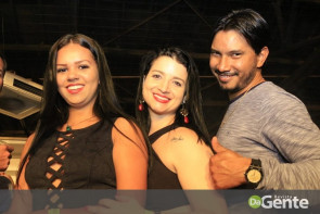 Confiram as fotos do show do funkeiro Jerry Smith em Dourados