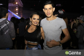 Confiram as fotos do show do funkeiro Jerry Smith em Dourados