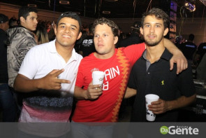 Confiram as fotos do show do funkeiro Jerry Smith em Dourados