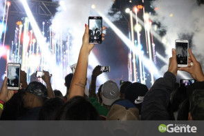 Confiram as fotos do show do funkeiro Jerry Smith em Dourados