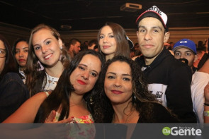 Confiram as fotos do show do funkeiro Jerry Smith em Dourados