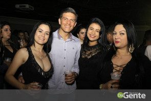 Confiram as fotos do show do funkeiro Jerry Smith em Dourados