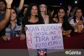 O Encontro foi marcado! Você foi? Veja os clicks (Crystal)