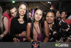 O Encontro foi marcado! Você foi? Veja os clicks (Crystal)