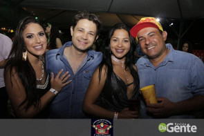 O Encontro foi marcado! Você foi? Veja os clicks (Crystal)