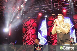 O Encontro foi marcado! Você foi? Veja os clicks (Crystal)