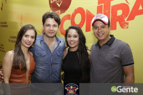 O Encontro foi marcado! Você foi? Veja os clicks (Crystal)