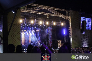 O Encontro foi marcado! Você foi? Veja os clicks (Crystal)