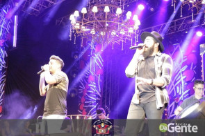 O Encontro foi marcado! Você foi? Veja os clicks (Crystal)