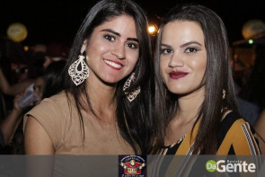 O Encontro foi marcado! Você foi? Veja os clicks (Crystal)