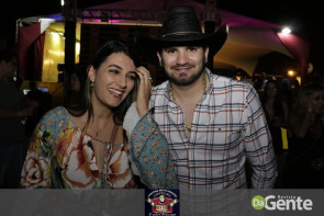 O Encontro foi marcado! Você foi? Veja os clicks (Crystal)