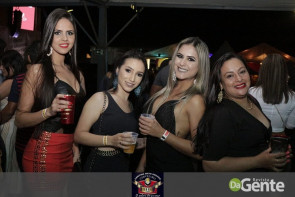 O Encontro foi marcado! Você foi? Veja os clicks (Crystal)