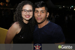 O Encontro foi marcado! Você foi? Veja os clicks (Crystal)