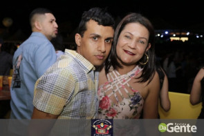 O Encontro foi marcado! Você foi? Veja os clicks (Crystal)