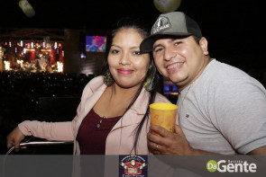 O Encontro foi marcado! Você foi? Veja os clicks (Crystal)