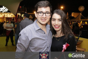 O Encontro foi marcado! Você foi? Veja os clicks (Crystal)