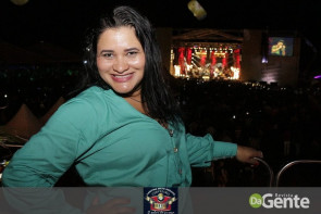 O Encontro foi marcado! Você foi? Veja os clicks (Crystal)