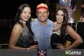 O Encontro foi marcado! Você foi? Veja os clicks (Crystal)