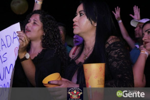 O Encontro foi marcado! Você foi? Veja os clicks (Crystal)