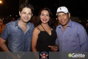 O Encontro foi marcado! Você foi? Veja os clicks (Crystal)