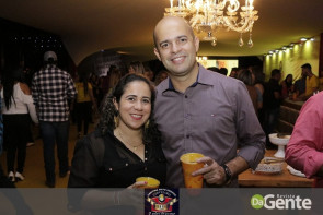 O Encontro foi marcado! Você foi? Veja os clicks (Crystal)