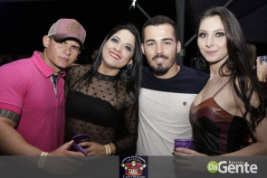 O Encontro foi marcado! Você foi? Veja os clicks (Crystal)