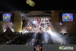 O Encontro foi marcado! Você foi? Veja os clicks (Crystal)