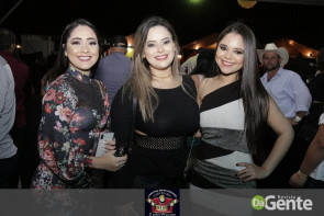 O Encontro foi marcado! Você foi? Veja os clicks (Crystal)